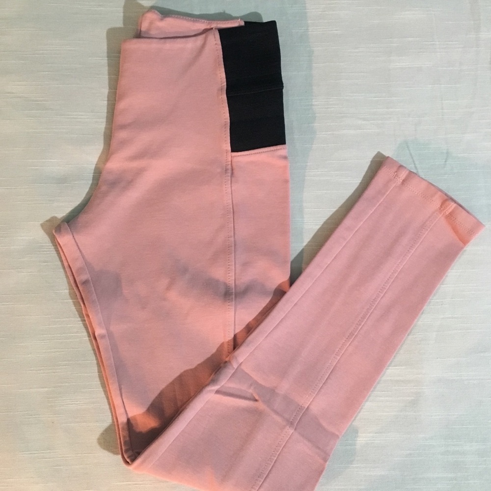 Salmon colored pants